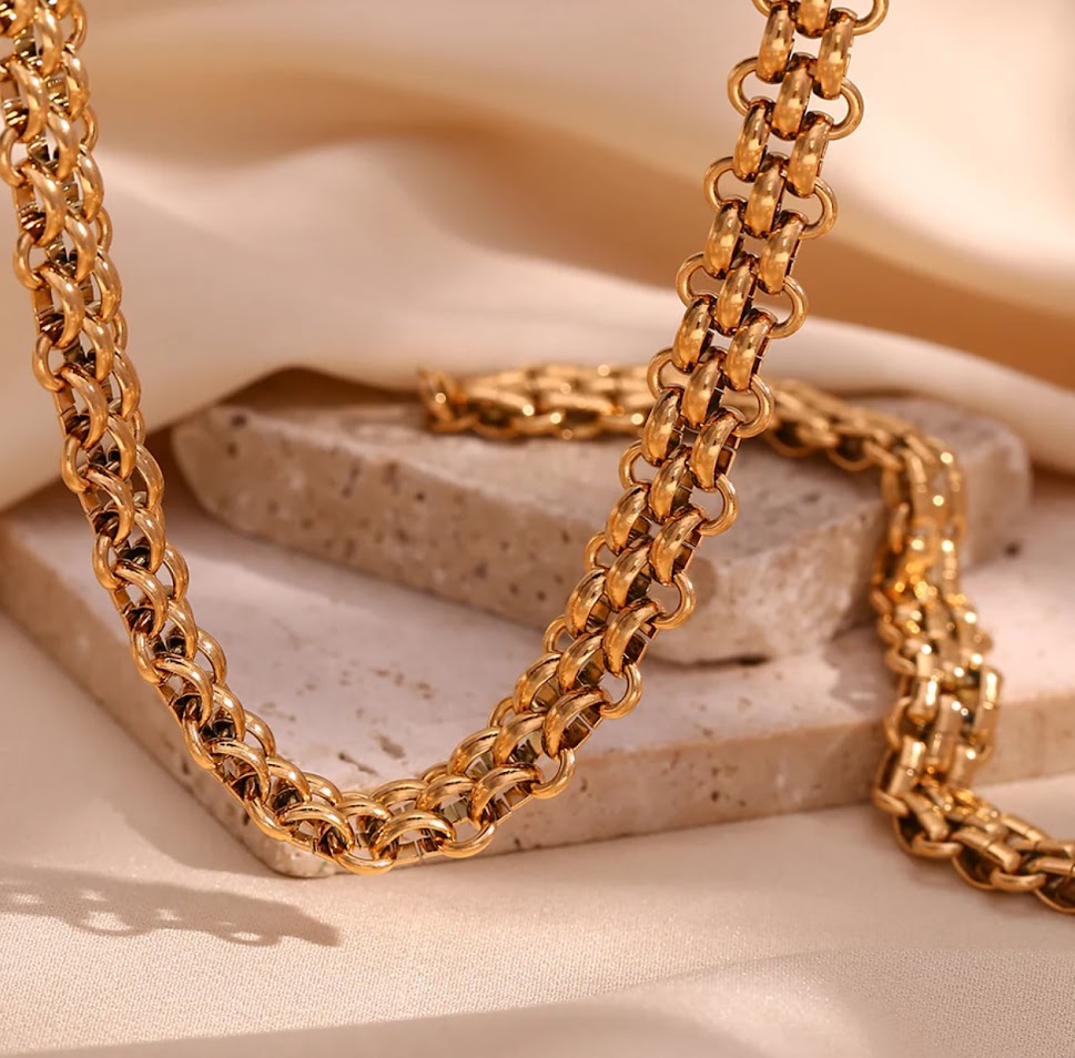 Sets-T/O Clasp Chain Necklace and Bracelet