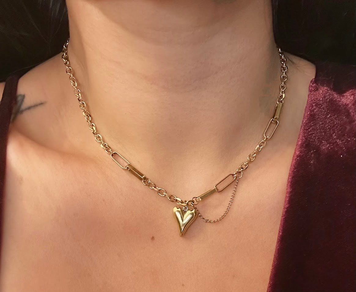 Necklaces-Tania's Heart Necklace