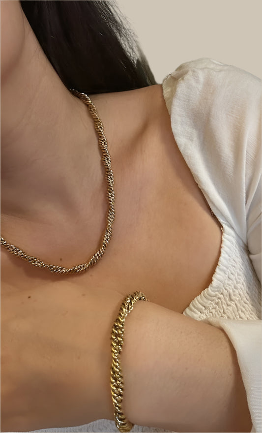 Sets-Stephanie's Twist Necklace and Bracelet