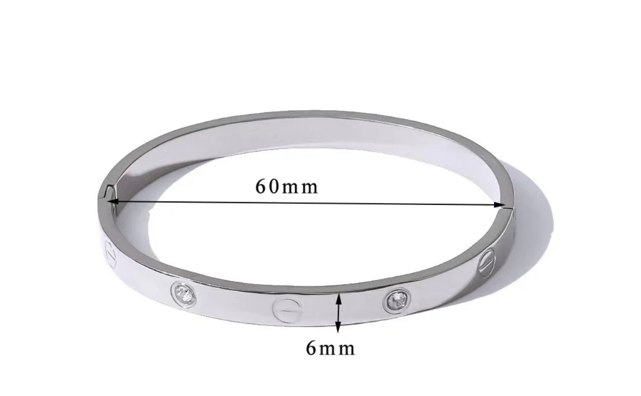 Bangles-Silver color with Skipped Zircon