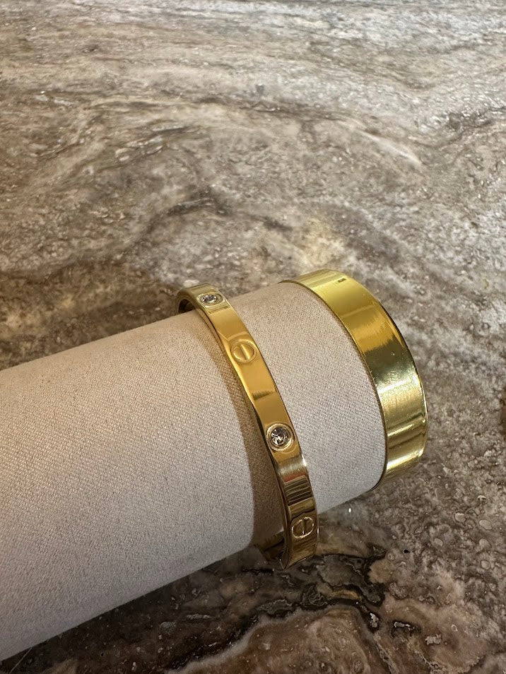 Bangles-C Skipped Zircon Bangle