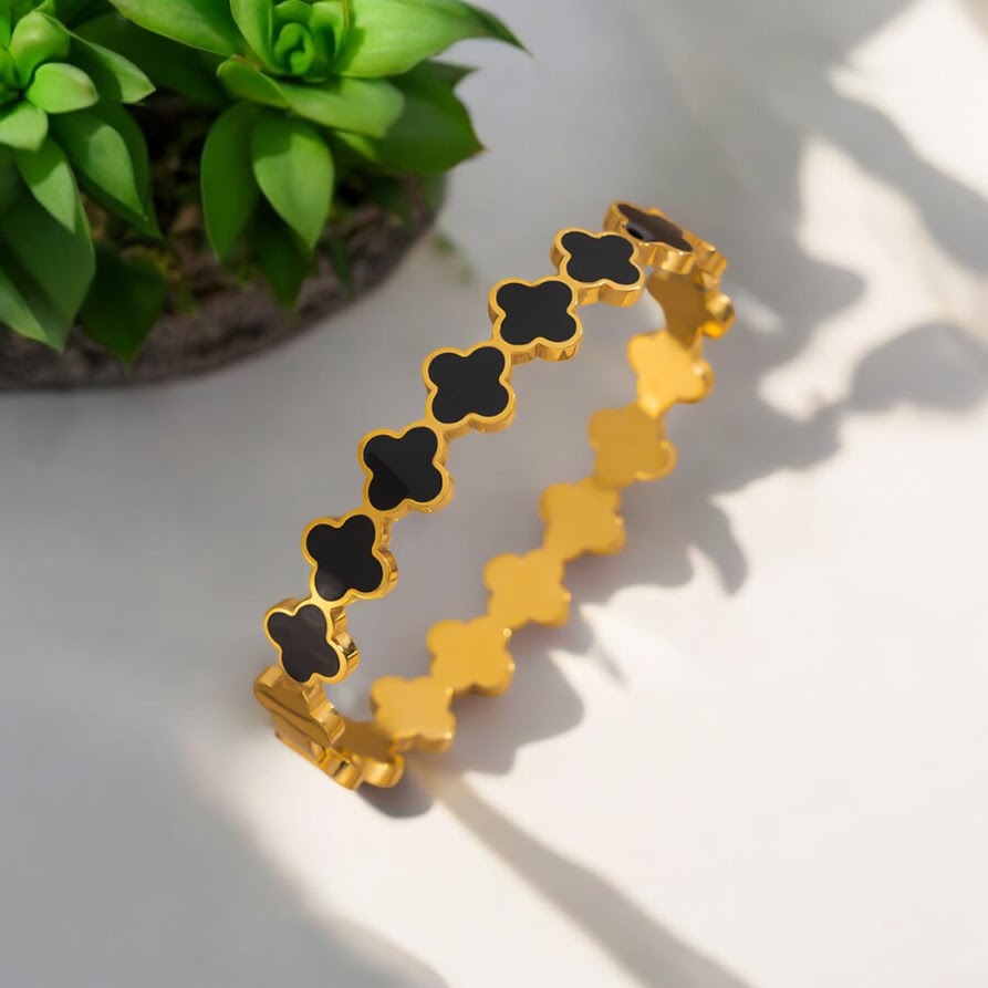 Black or White Clover Bangles